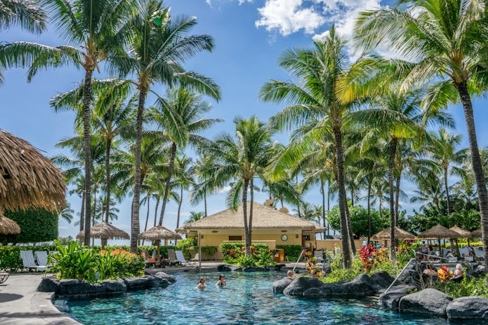 Luxurious pool at Hilton Waikoloa Resort, perfect for Winter Spa Retreats.